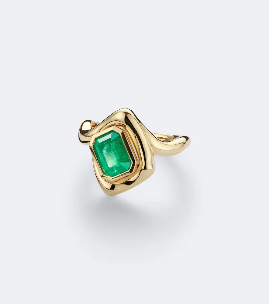 Zar 18kt Gold Pinky Ring with Emerald and Diamond