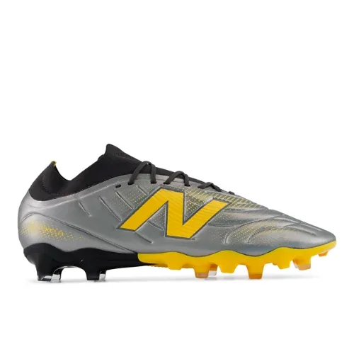 Tekela Team Low Laced FG V5 Soccer Shoes by New Balance
