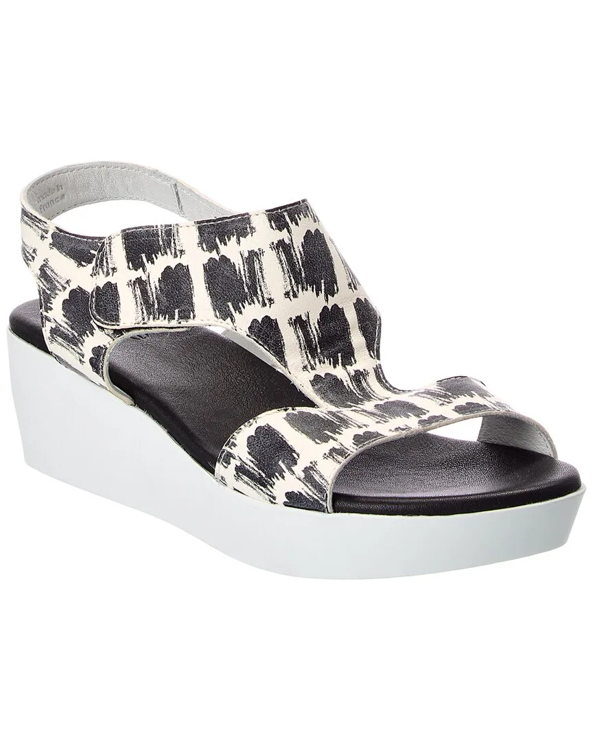 Socqui Leather Sandal by Arche