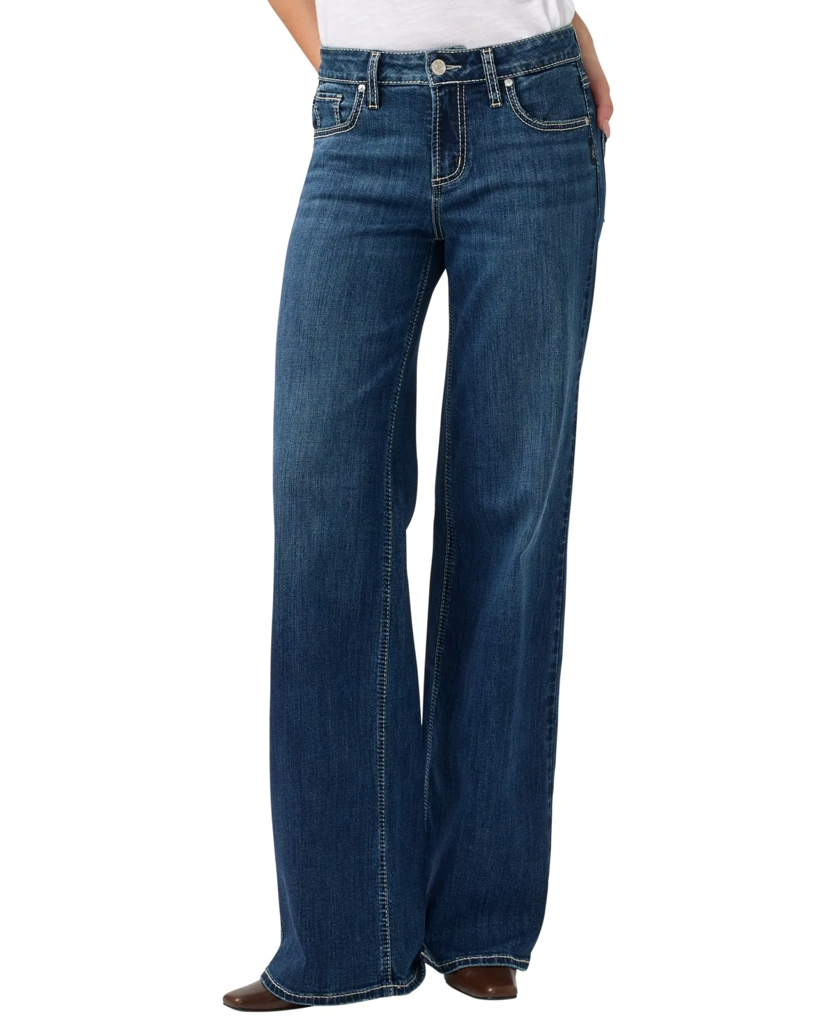 Suki Wide-Leg Low-Rise Medium Rinse Jeans by Silver Jeans