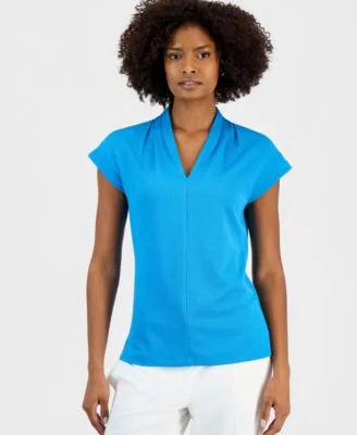 V Neck Short Sleeve Knit Top by Kasper