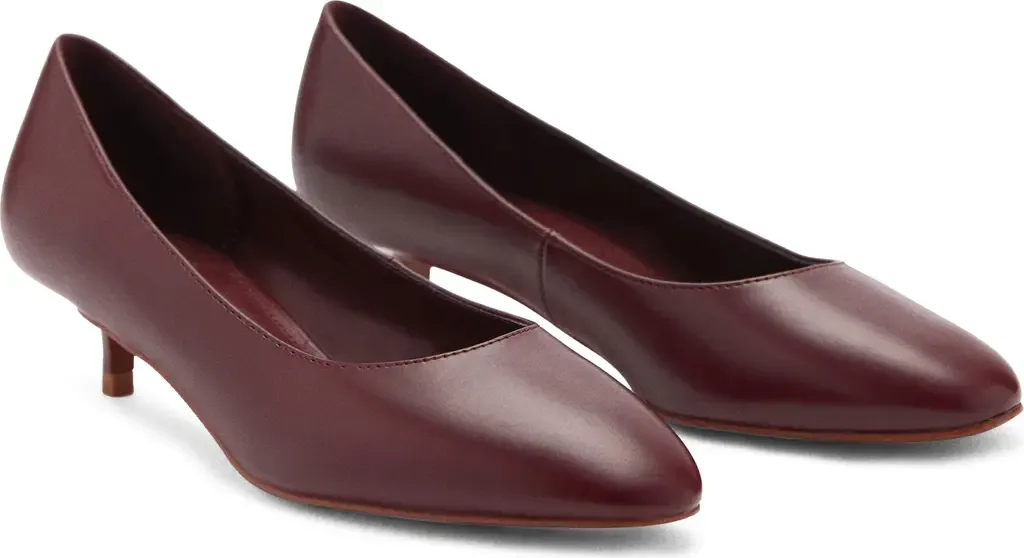 Kitten Heel Pump by MANGO