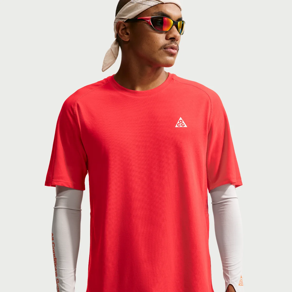 Nike ACG Solar Chase Dri-FIT ADV Trail Running Top