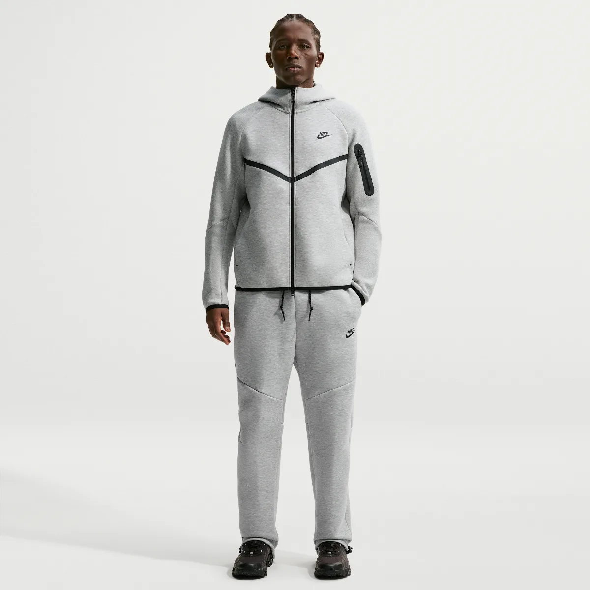 Tech Open-Hem Fleece Pants
