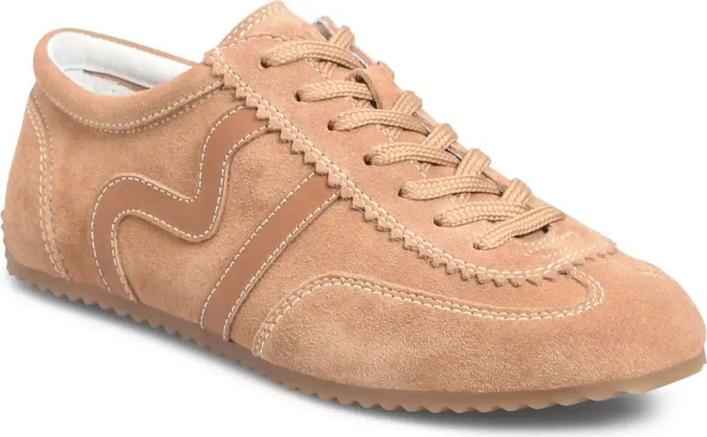 Aubree Sneaker