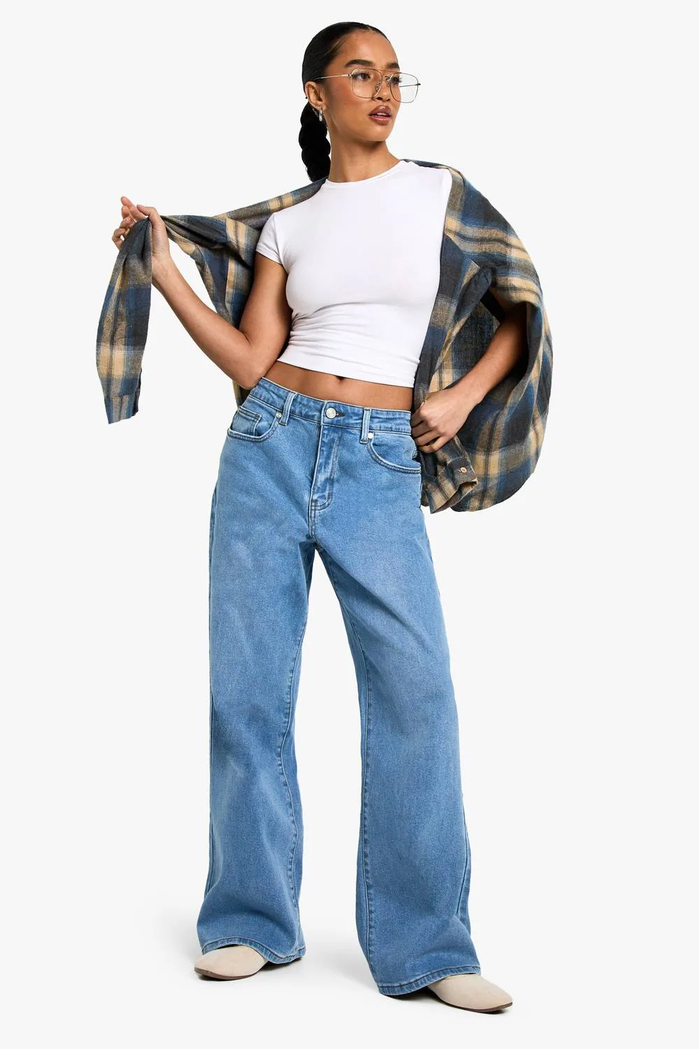 The High Waist Loose Straight Jean by boohoo
