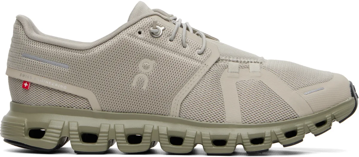 Cloud 6 Sneakers by On