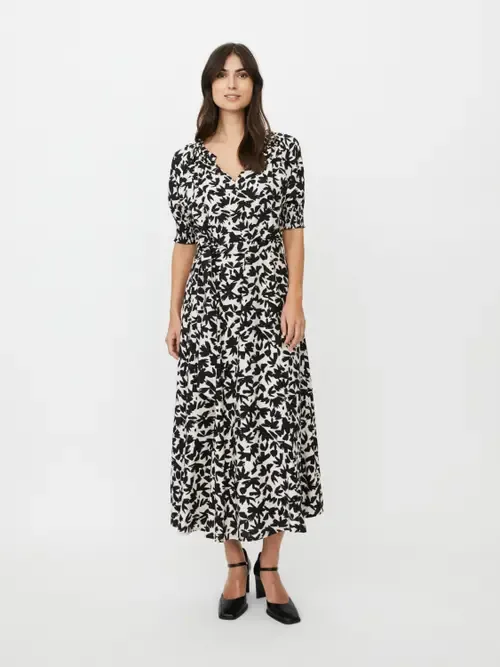 MaNivanya Floral Midi Dress by Masai Copenhagen