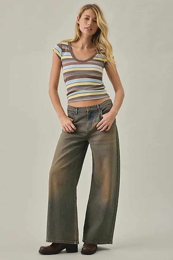 Low-Rise Ultra Barrel Jeans