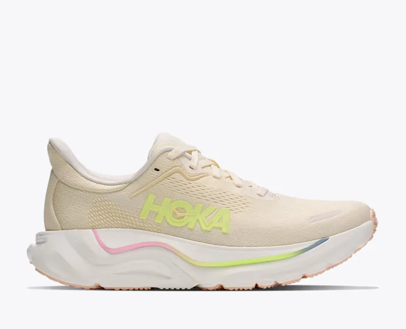 Arahi 9 Shoes by HOKA