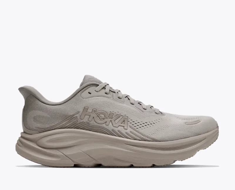 Clifton 11 Shoes by HOKA