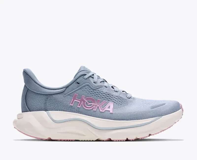 Arahi 9 Shoes by HOKA