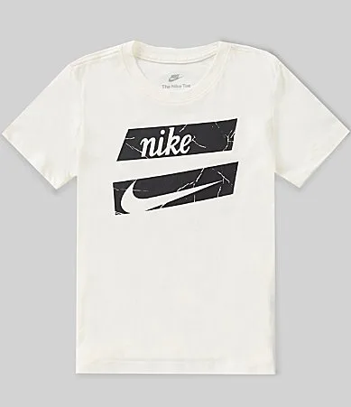 Sportswear Club T-Shirt by Nike