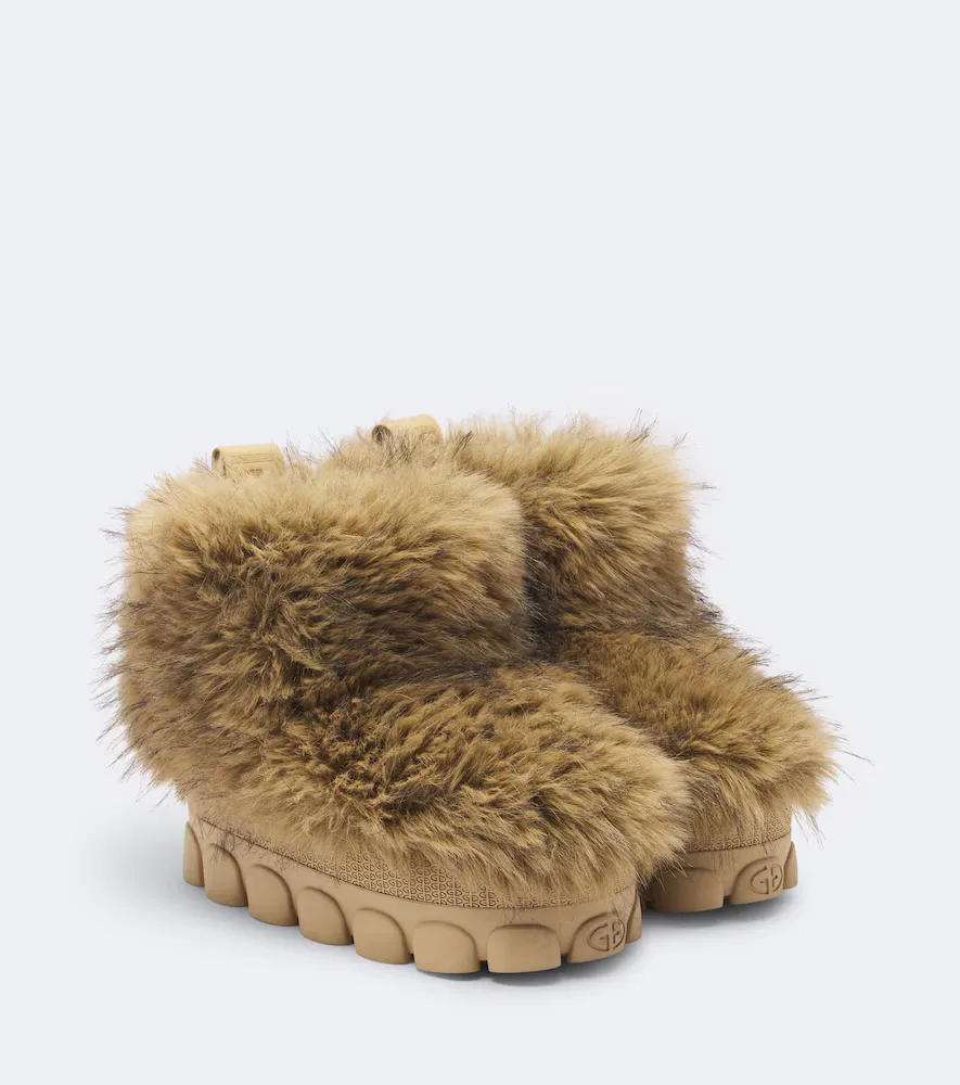 Sofie Platform Snow Boots by Goldbergh