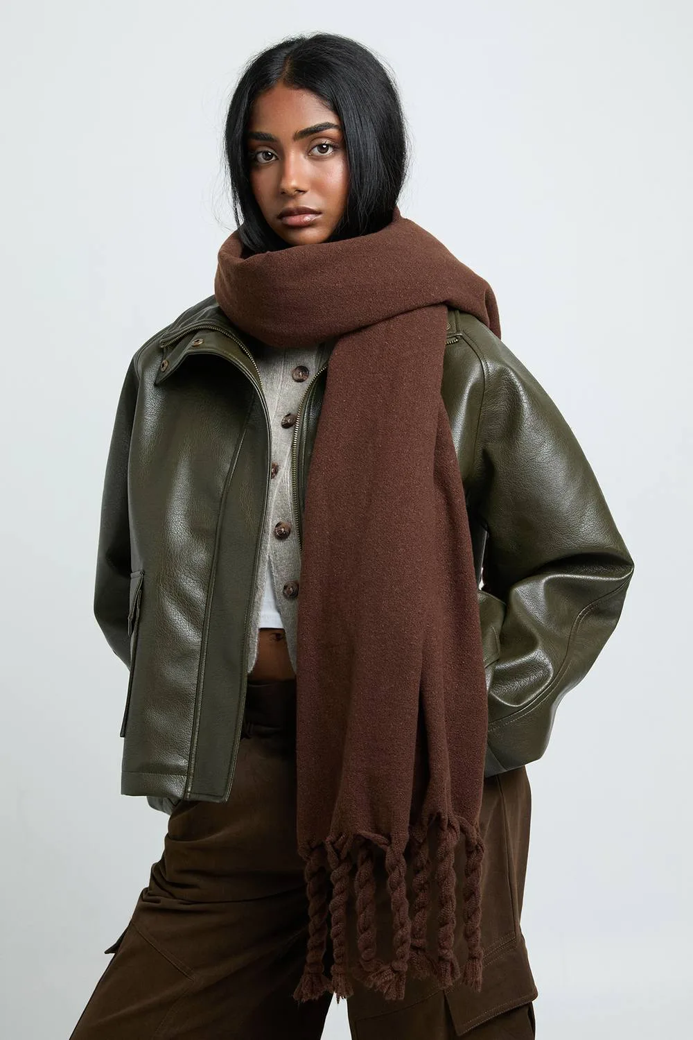 Chunky Oversized Tassel Scarf by boohoo