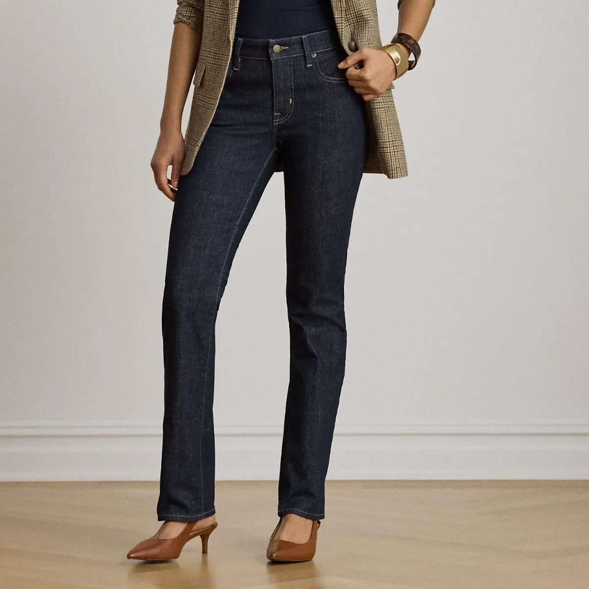 Mid-Rise Slim Straight Jean