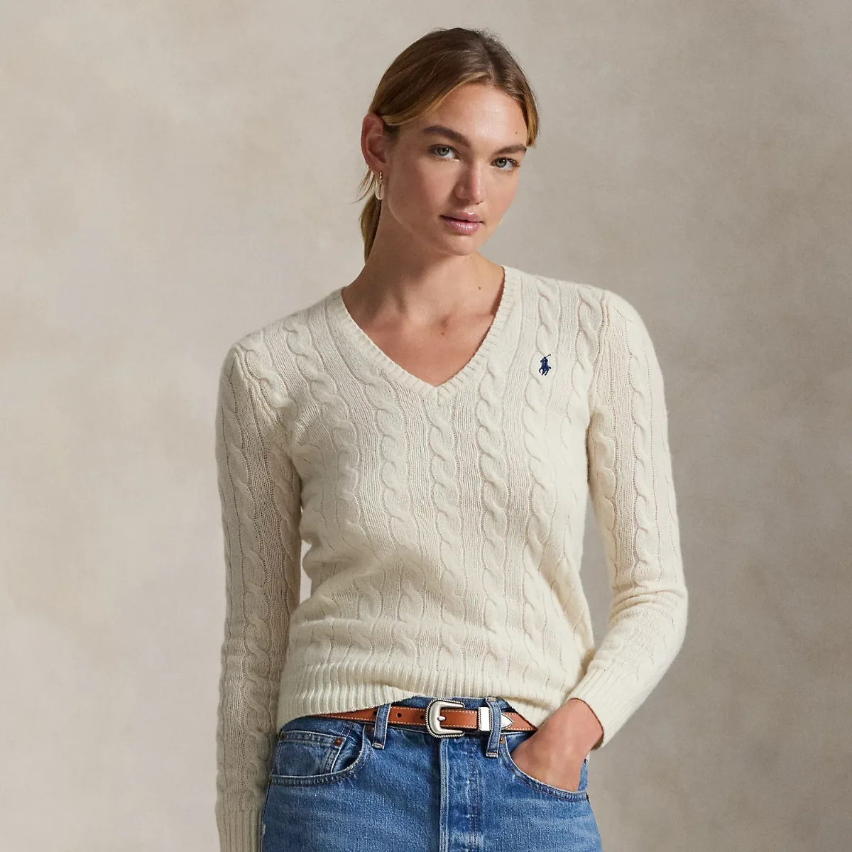 Cable-Knit Wool-Cashmere V-Neck Sweater