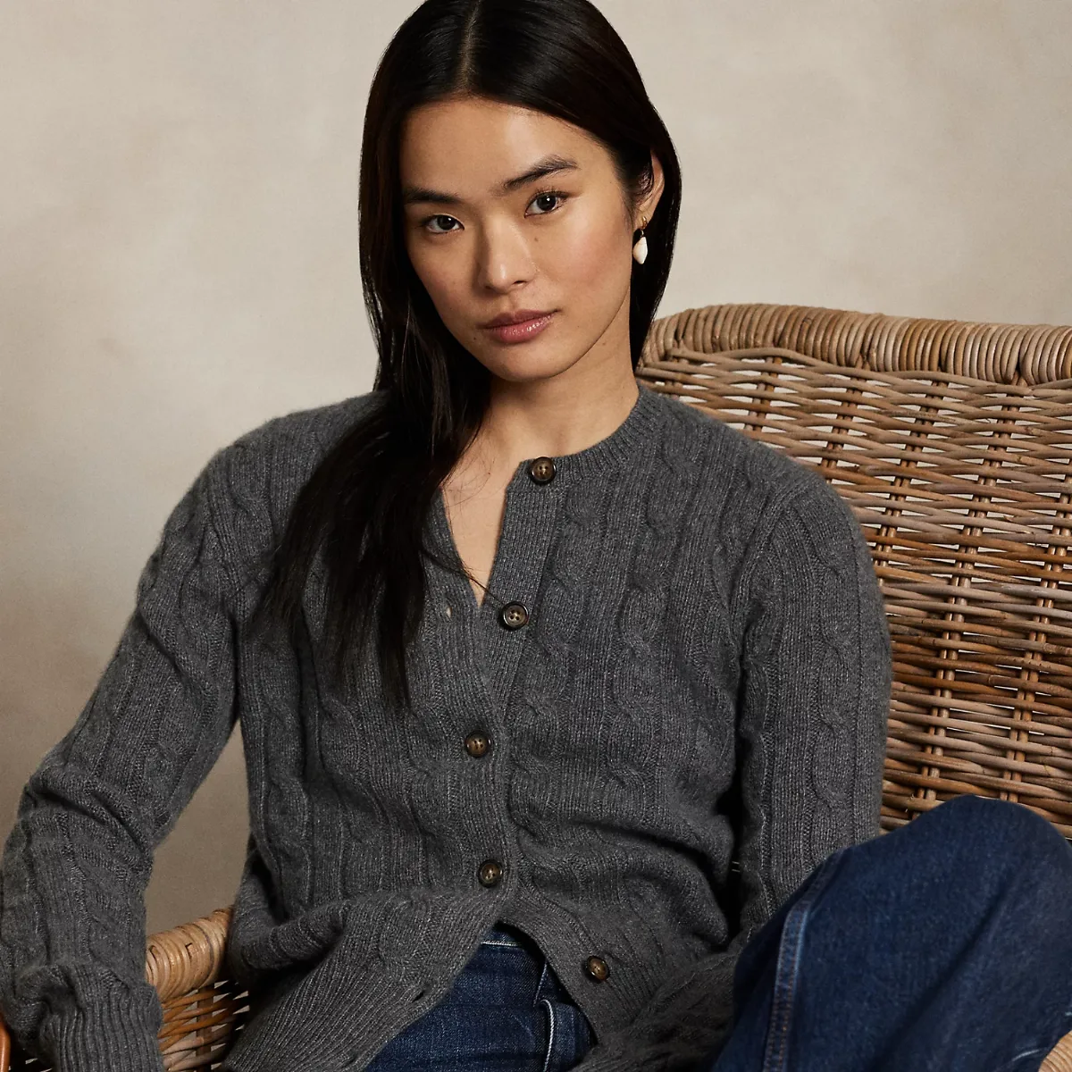Cable-Knit Cashmere Crewneck Cardigan