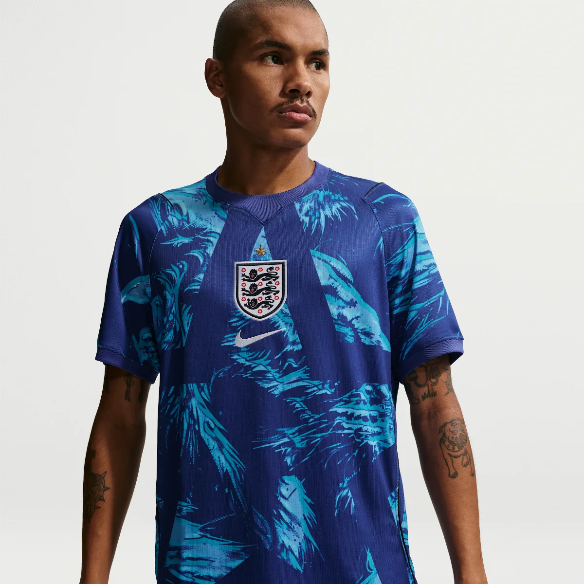 England 2026 Stadium Goalkeeper Dri-FIT Soccer Replica Short-Sleeve Jersey by Nike