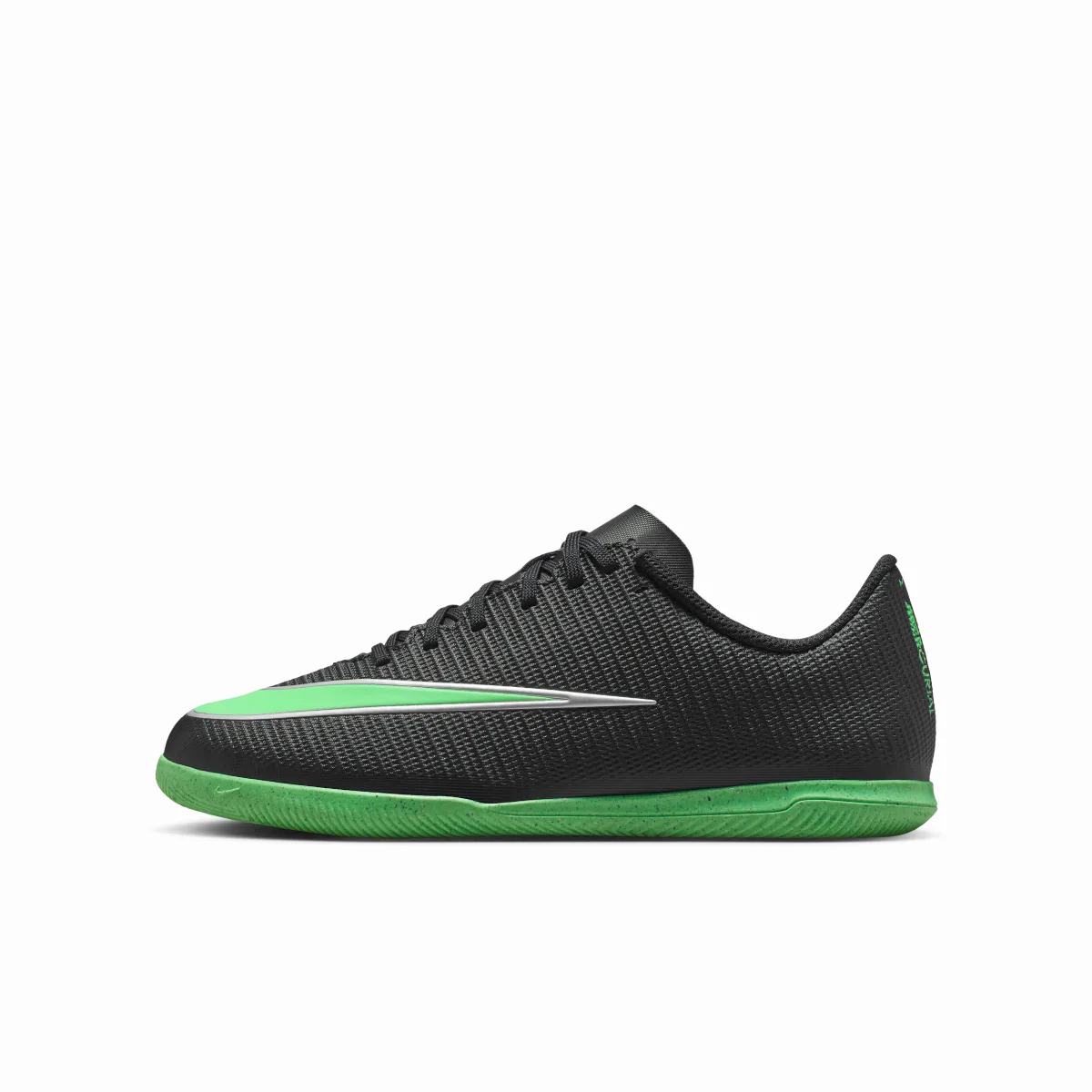 Jr. Mercurial Vapor 17 Club Indoor/Court Low-Top Soccer Shoes by Nike
