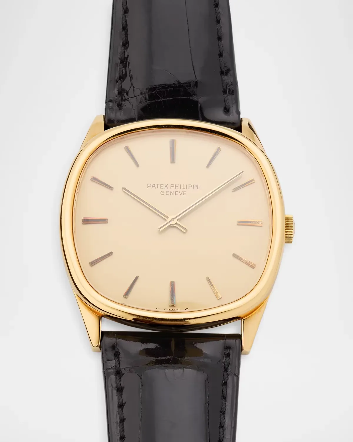 Patek Philippe Ellipse 33mm Vintage 1975 Watch by Vintage Watches