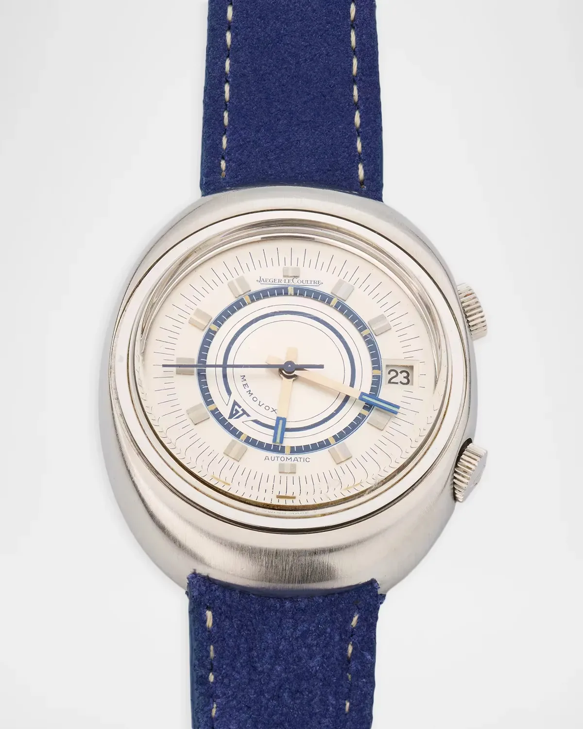 Jaeger-LeCoultre Memovox GT Speedbeat 39x46mm Vintage 1970s Watch by Vintage Watches