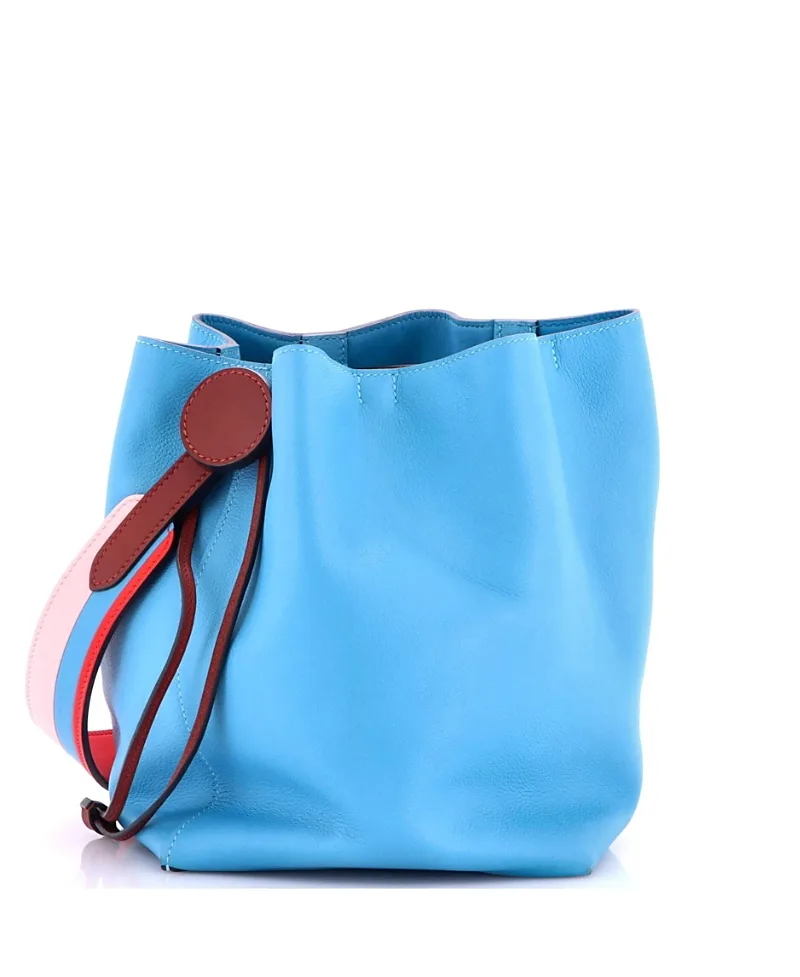 Pre-Owned Hermes 17 Licol Leather Shoulder Bag