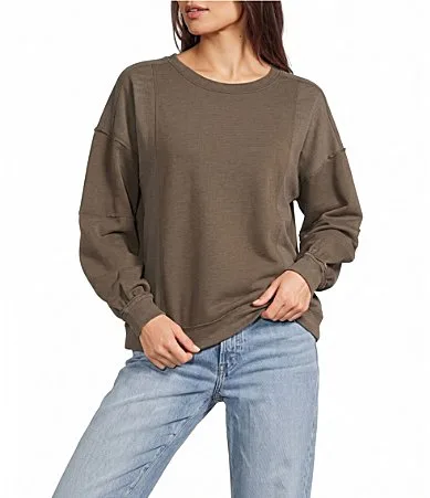 Long Sleeve Crew Neck Knit Top by Westbound