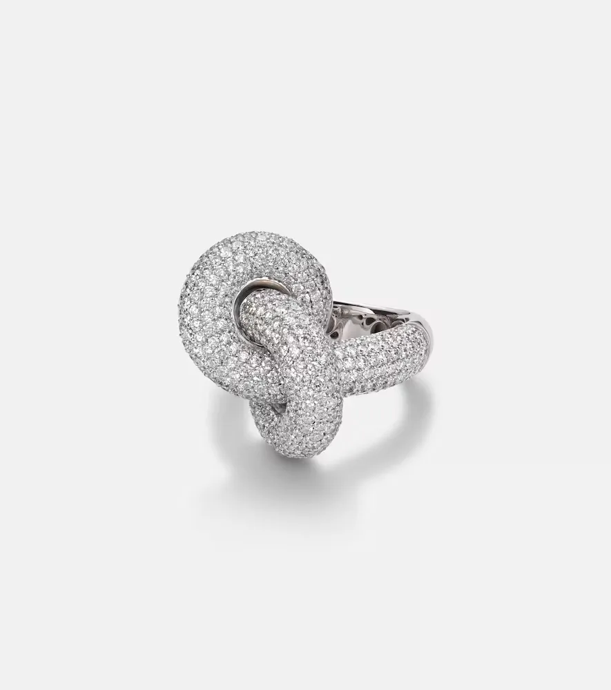 Legacy Knot Big 18kt White Gold Ring with Diamonds