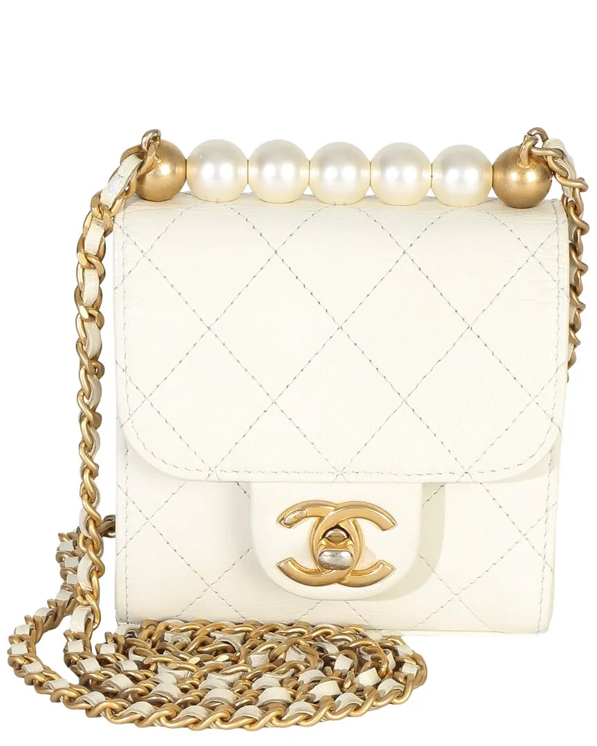 White Leather Quilted Chic Pearls Clutch on Chain (authentic Pre-Loved) by CHANEL