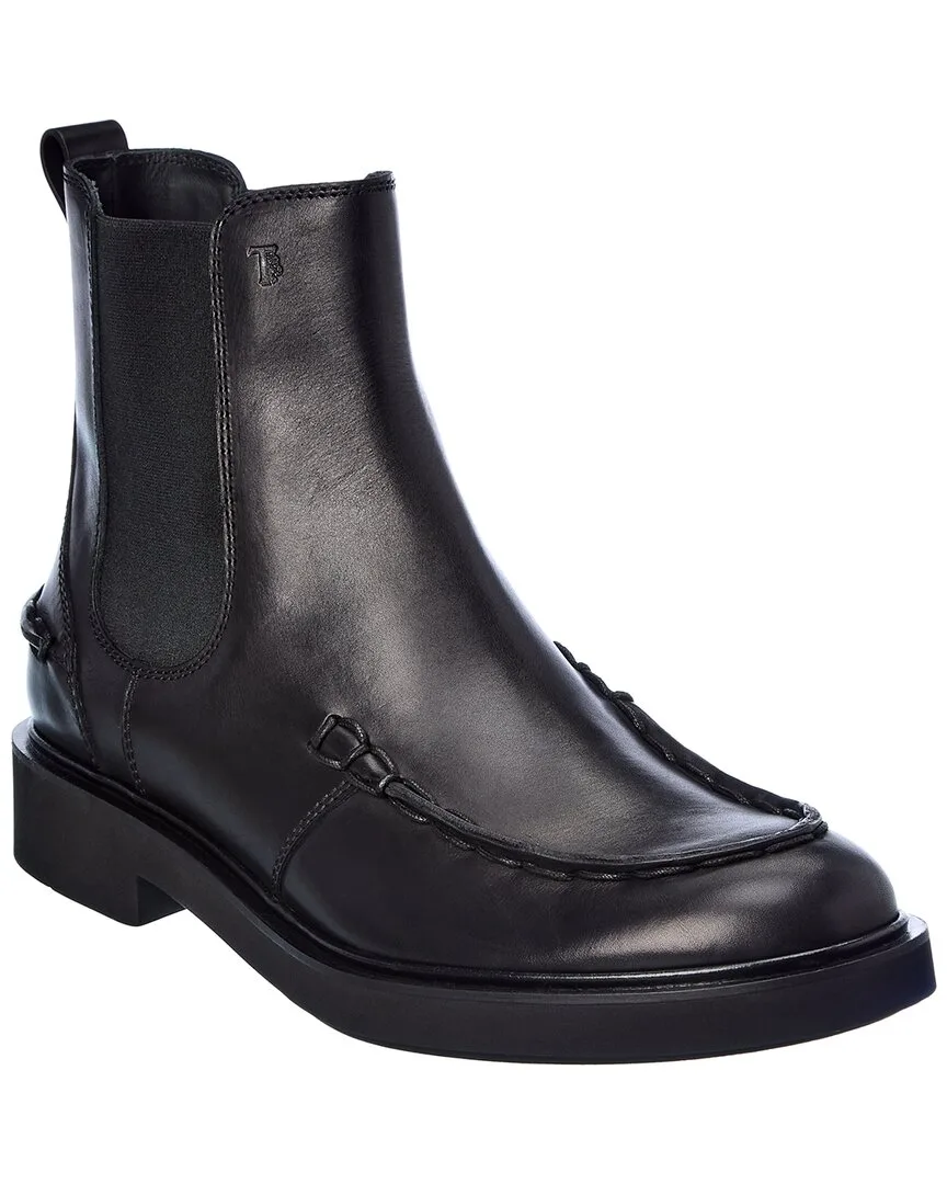 Leather Boot by Tod's