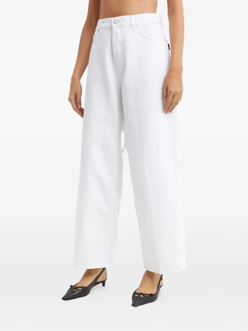 Bethany Five-Pocket Jeans by Haikure