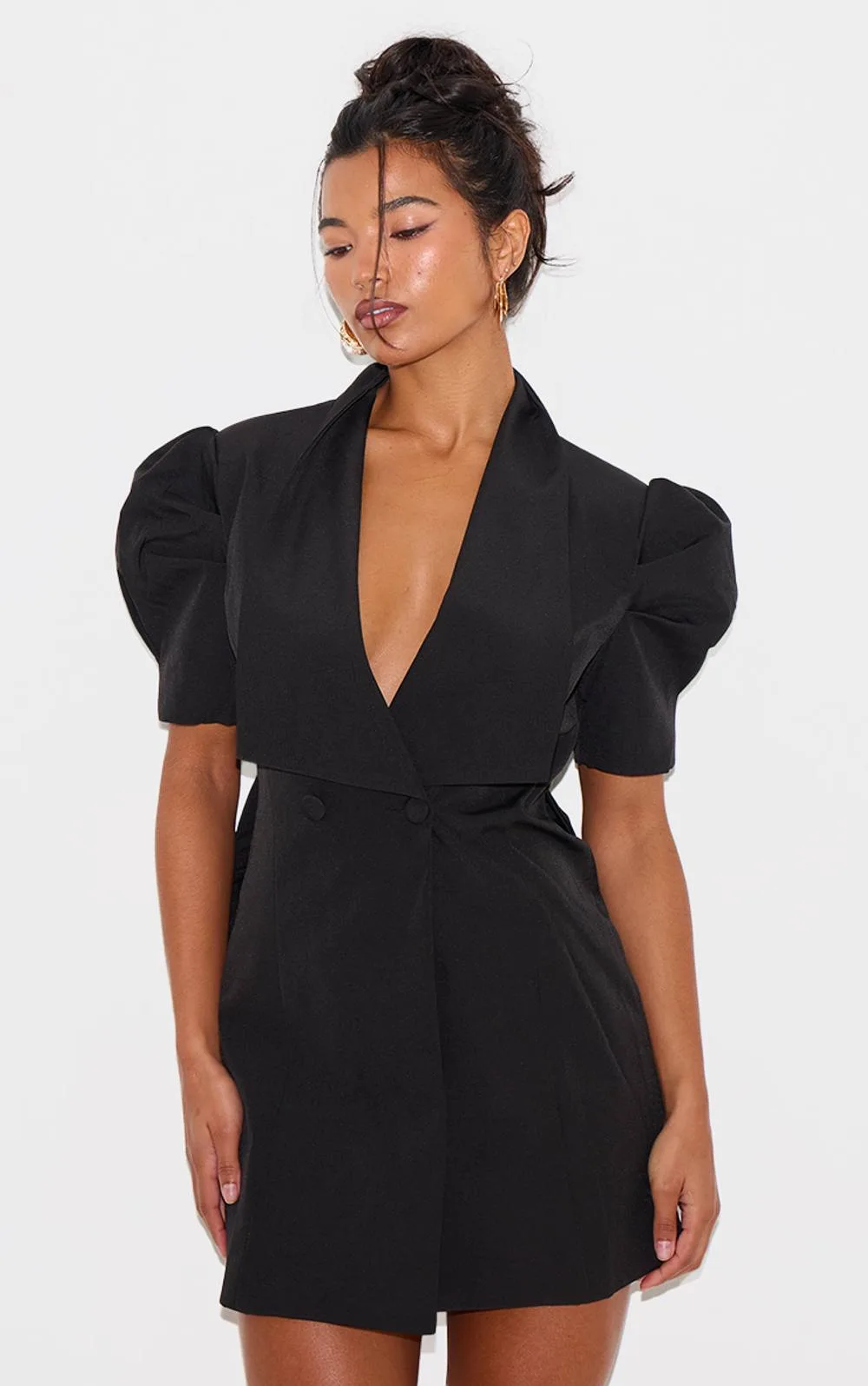 Short Sleeve Bow Back Blazer Dress by PrettyLittleThing