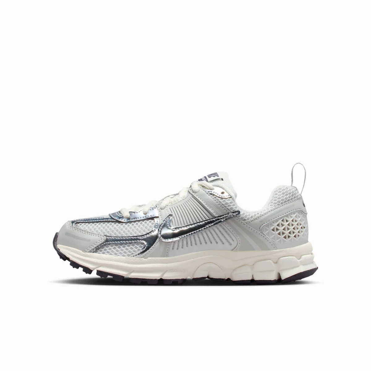 Vomero 5 Shoes by Nike