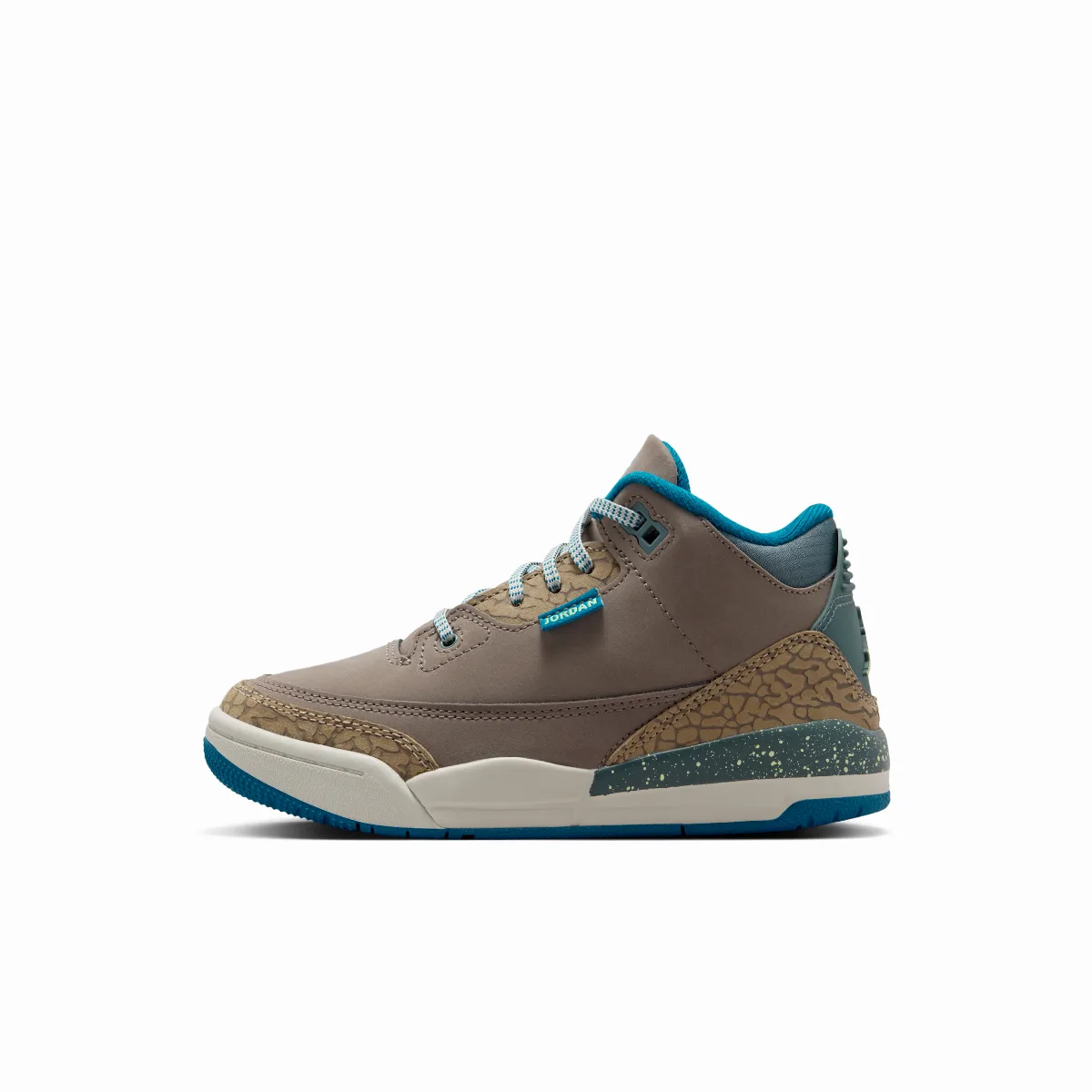 3 Retro Shoes by Jordan