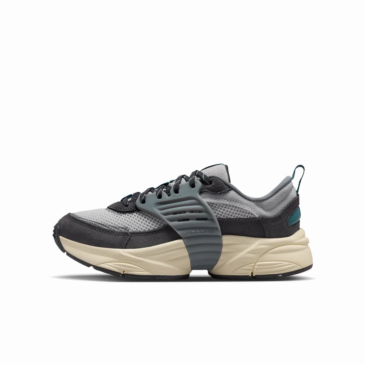 Trunner O/S Shoes by Jordan