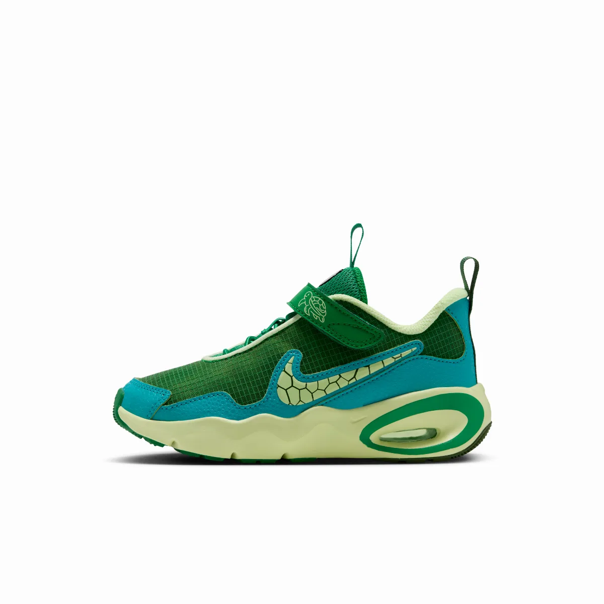 Air Max Nova SE Shoes by Nike