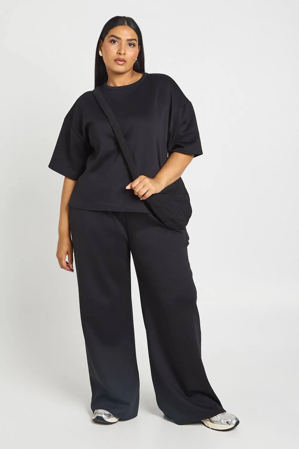 Super Soft T-Shirt & Wide Leg Elasticated Waist Trouser Co Ord by boohoo