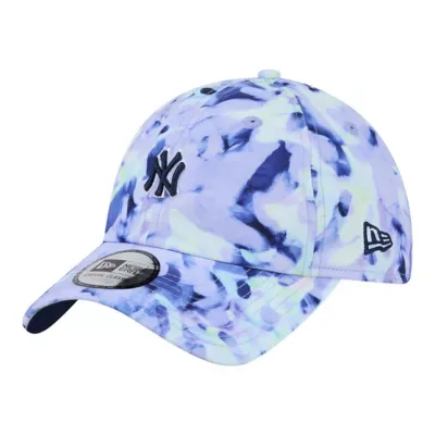 MLB New York Yankees Casual Classic Adjustable Hat by New Era