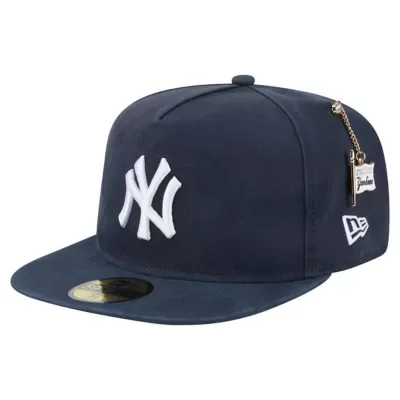 MLB New York Yankees Ship Side Flag A-Frame 59FIFTY Fitted Hat by New Era
