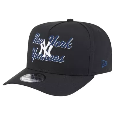 MLB New York Yankees Chainstitch 9FIFTY A-Frame Snapback Hat by New Era