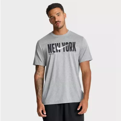 MLB New York Yankees Swoosh Legend Dri-FIT T-Shirt