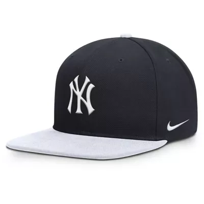 MLB New York Yankees Primetime Pro Dri-FIT Snapback Hat by Nike