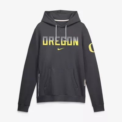 NCAA Oregon Ducks 2026 Sideline Standard Issue Dri-FIT Hoodie by Nike