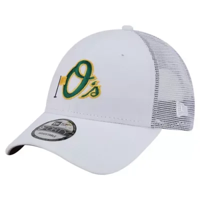 MLB Baltimore Orioles Flag 9FORTY Trucker Adjustable Hat by New Era