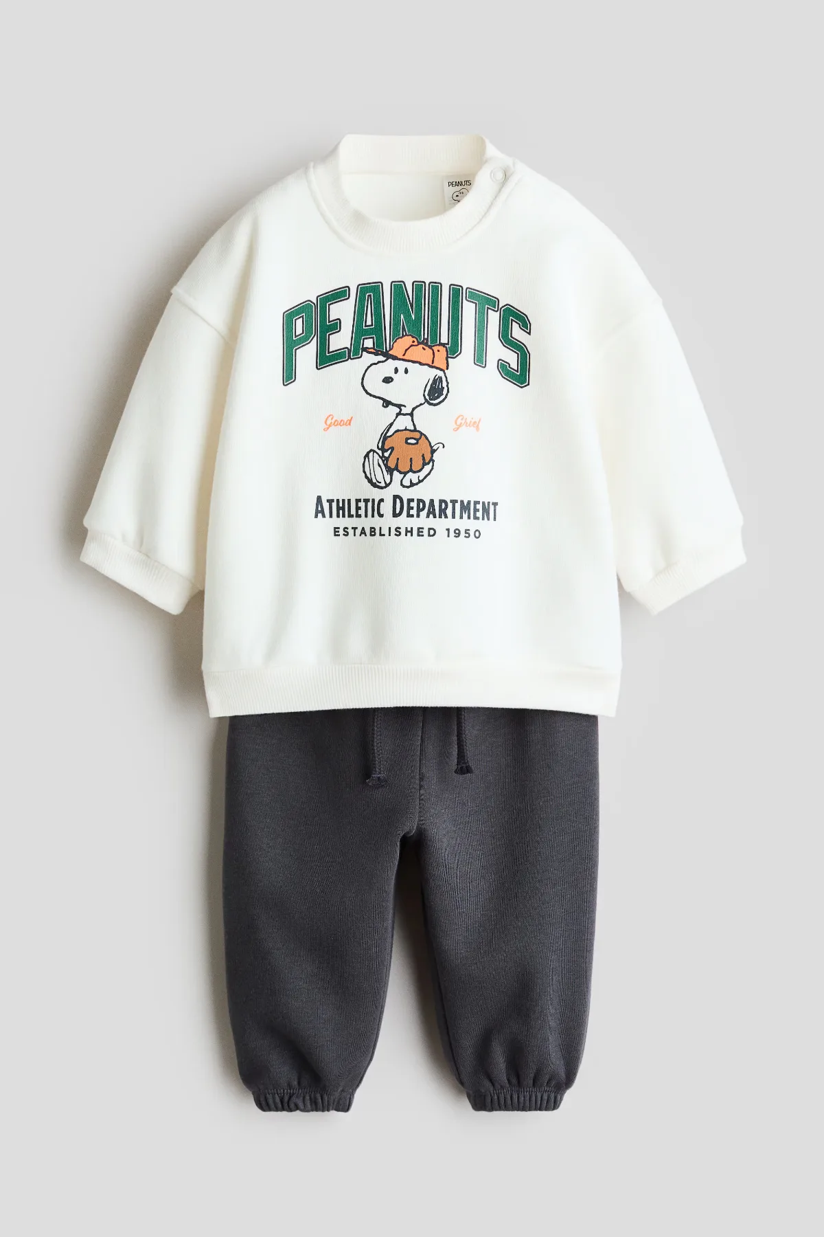 2-Piece Printed Sweatshirt and Joggers Set by H&M