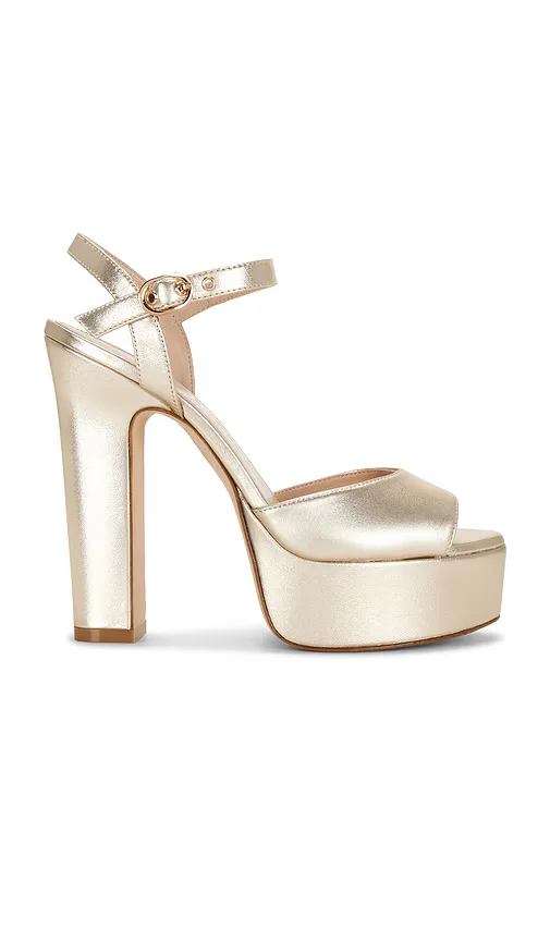 Reade Platform Sandal by Stuart Weitzman