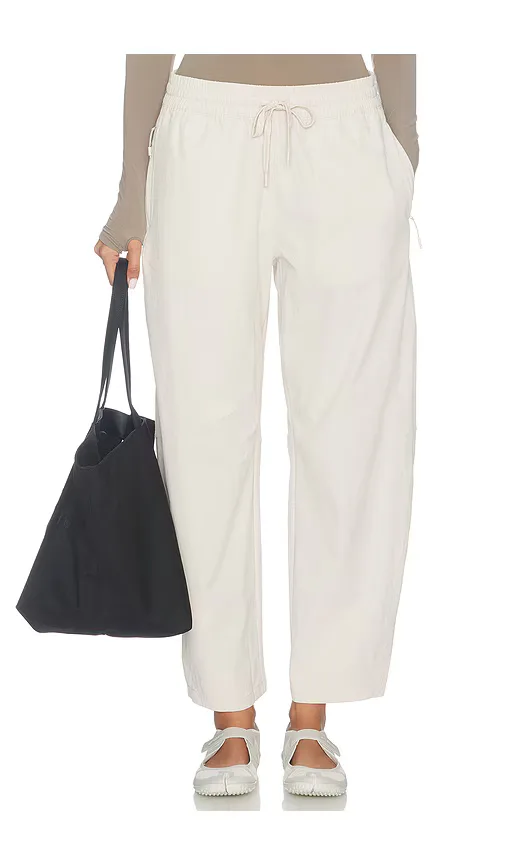 Beyond Yoga Peak Barrel Leg Pant by Beyond Yoga