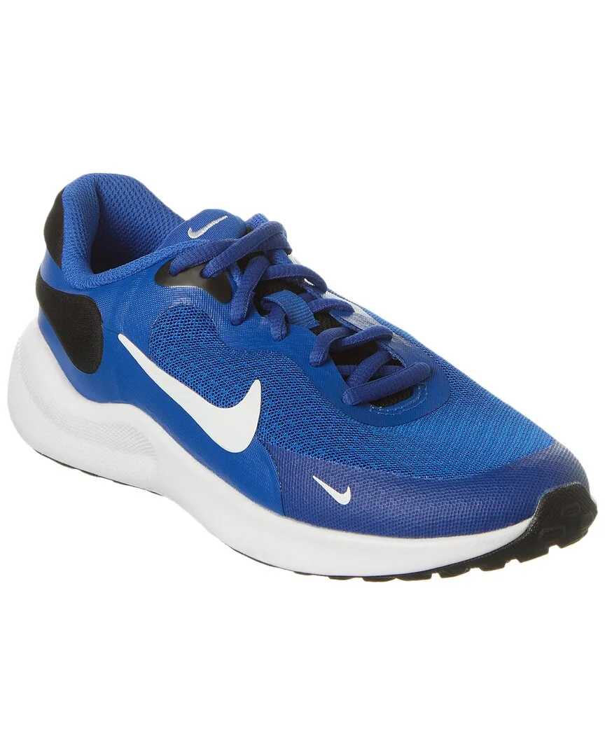 Revolution 7 GS Sneaker by Nike