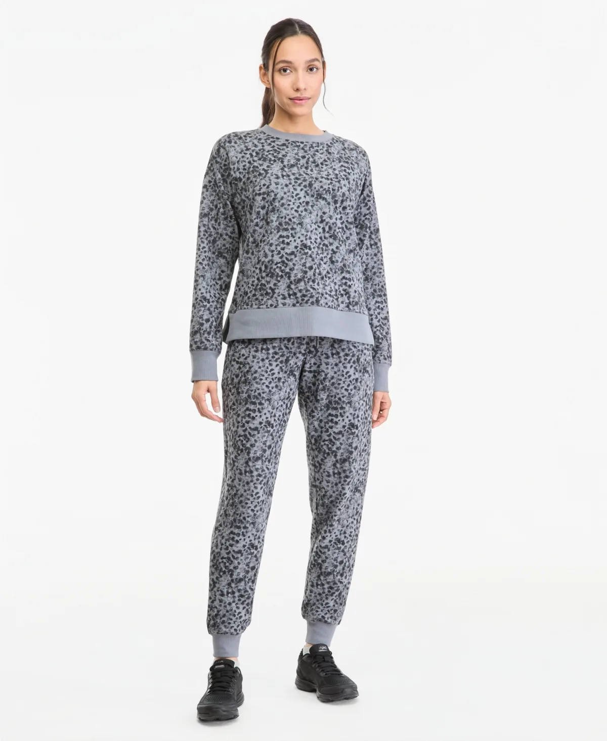 Soft Paw Animal-Print Fleece Drawstring Joggers by Id Ideology
